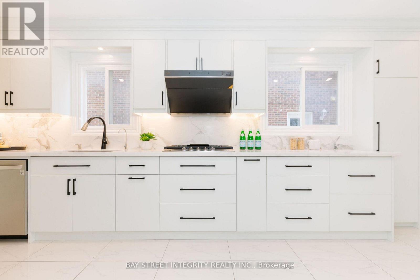 12 Charnwood Place — photo 8