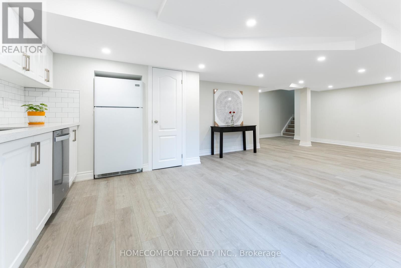 369 Tower Hill Road — photo 7