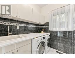408 Mccaffrey Road, Newmarket, ON L3X1T5 Photo 22