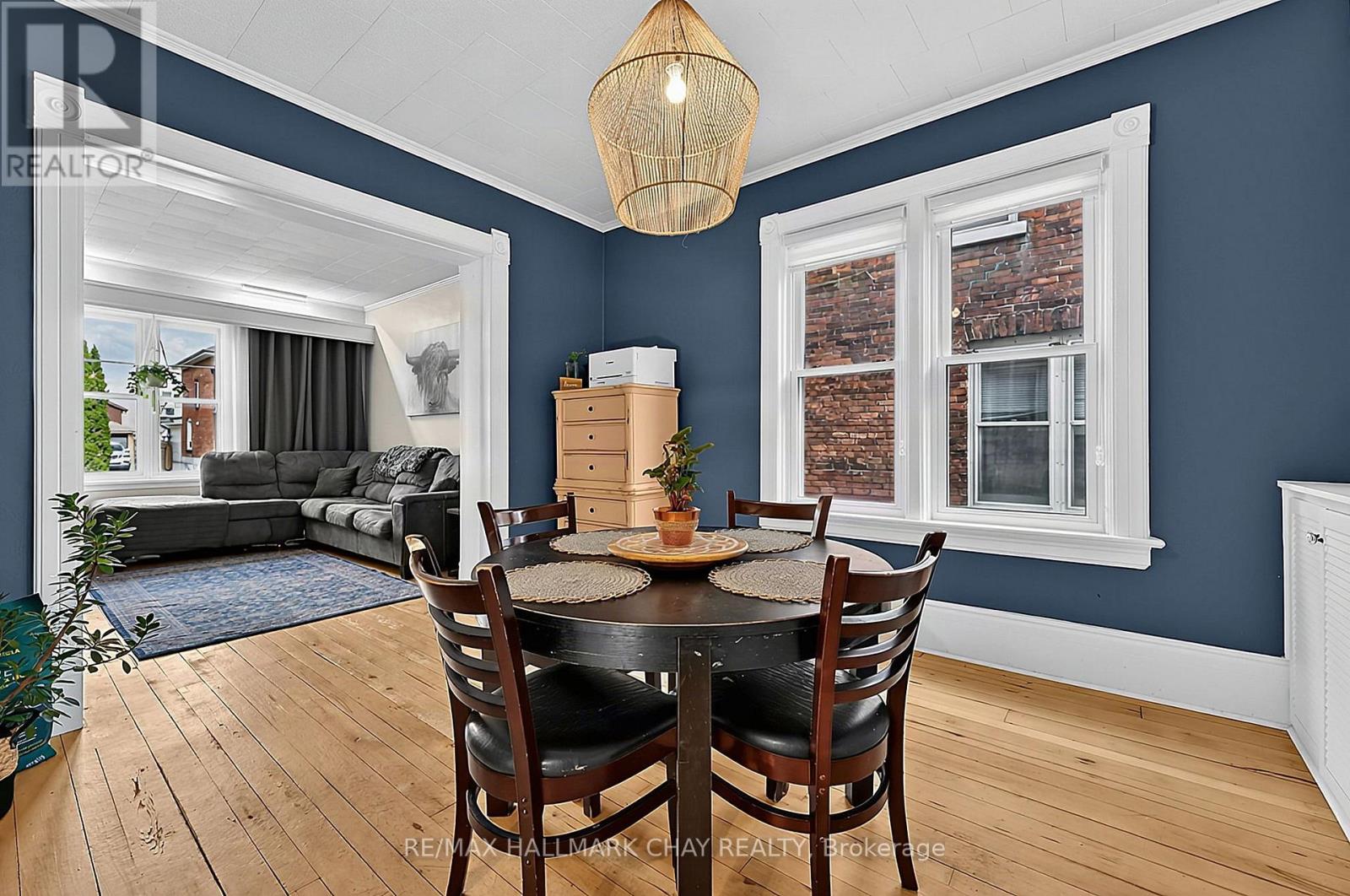 43 Brock Street, Barrie, ON photo 8