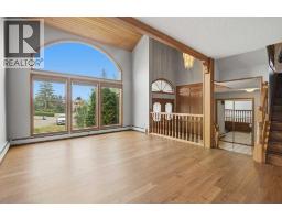 119 Strathbury Bay SW - photo 4