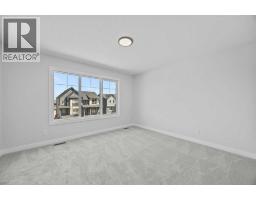 5pc Bathroom - 35 Creekside Rise Sw, Calgary, AB T3X5V9 Photo 8