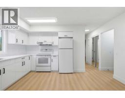 724 55 Street SE - photo 9
