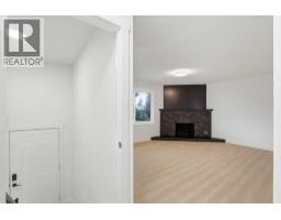 724 55 Street SE - photo 4