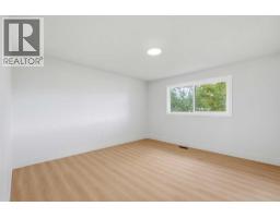 724 55 Street SE - photo 23