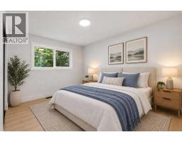 724 55 Street SE - photo 21