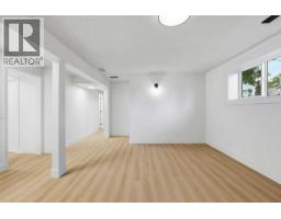 724 55 Street SE - photo 34