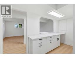 724 55 Street SE - photo 39