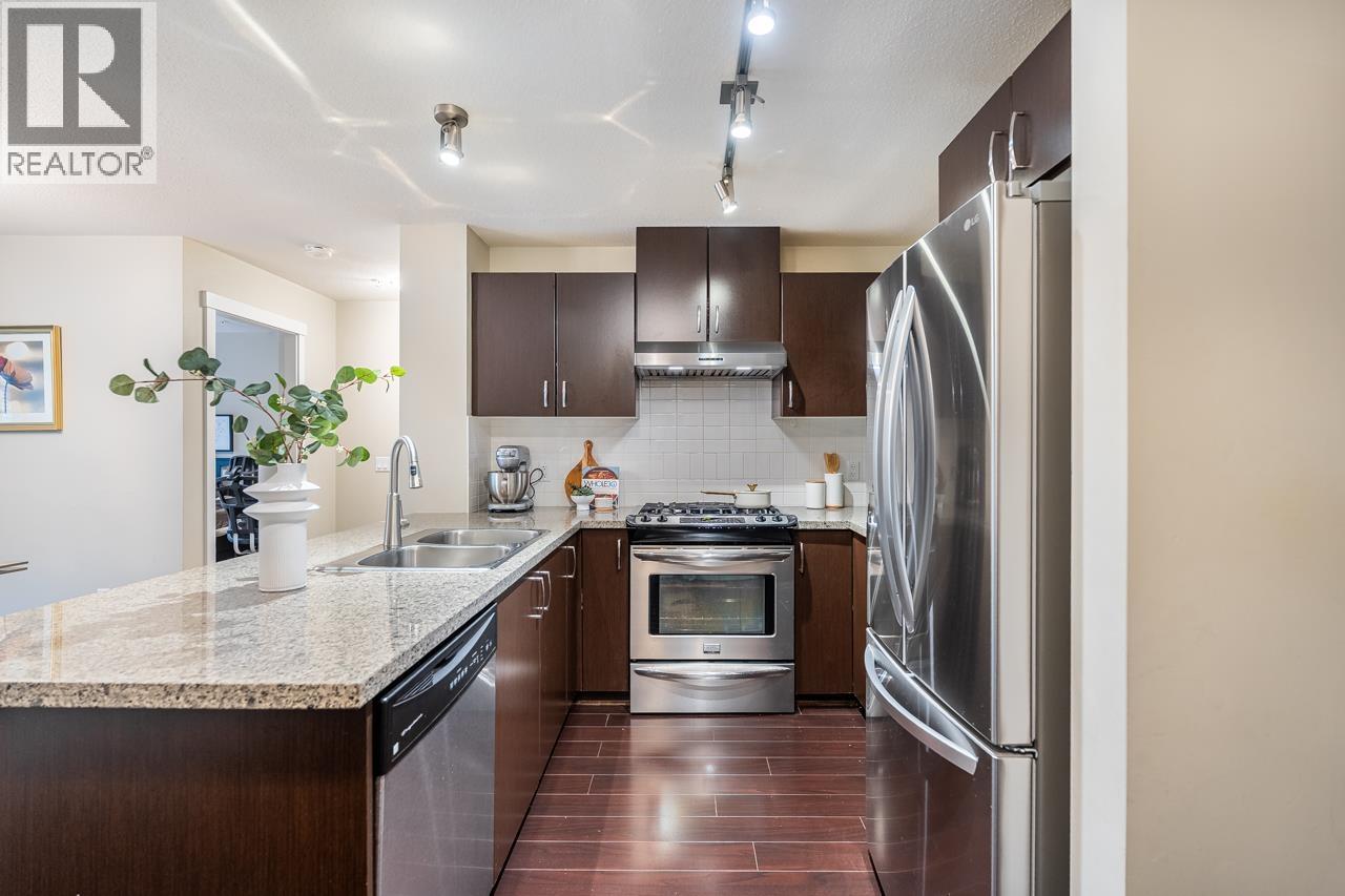 302 3110 DAYANEE SPRINGS BOULEVARD, Coquitlam - Image 1