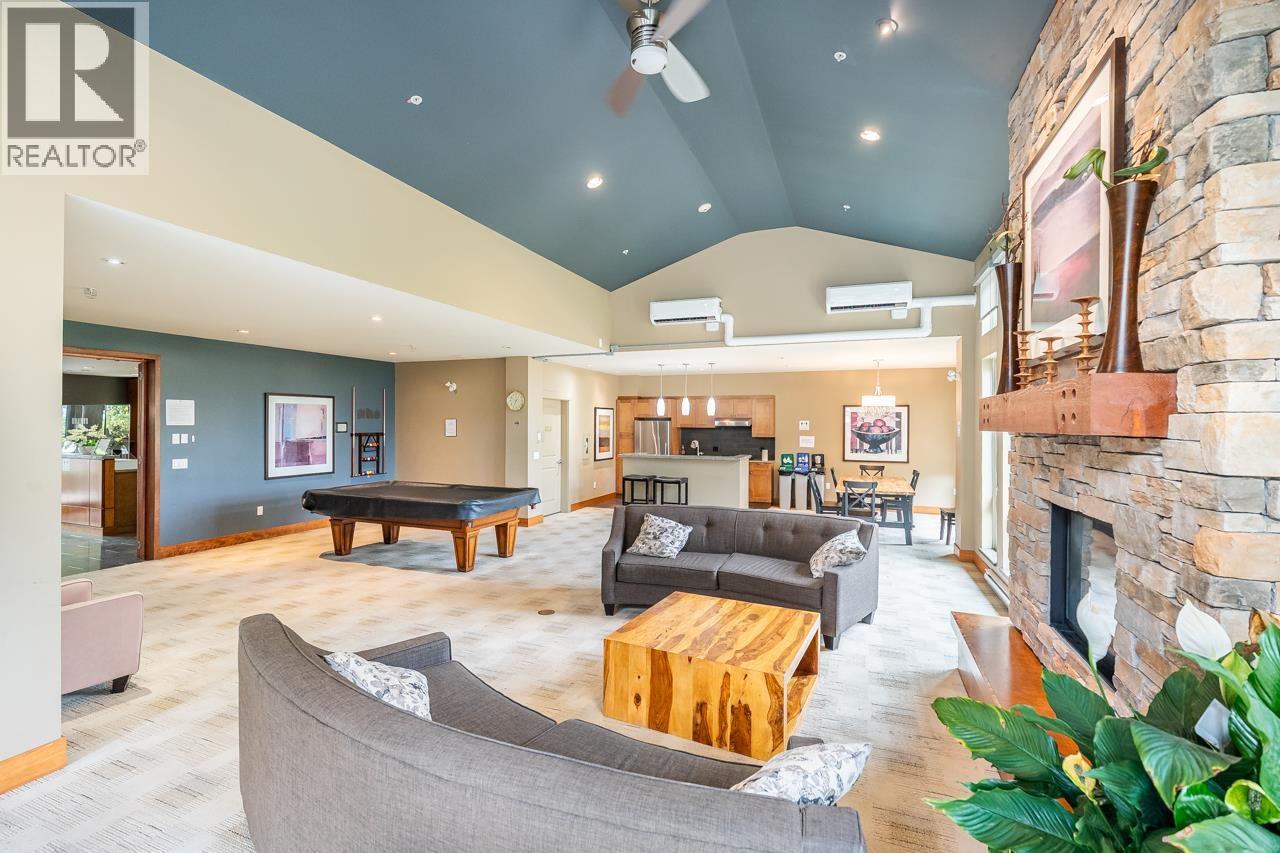 302 3110 DAYANEE SPRINGS BOULEVARD, Coquitlam - Image 1