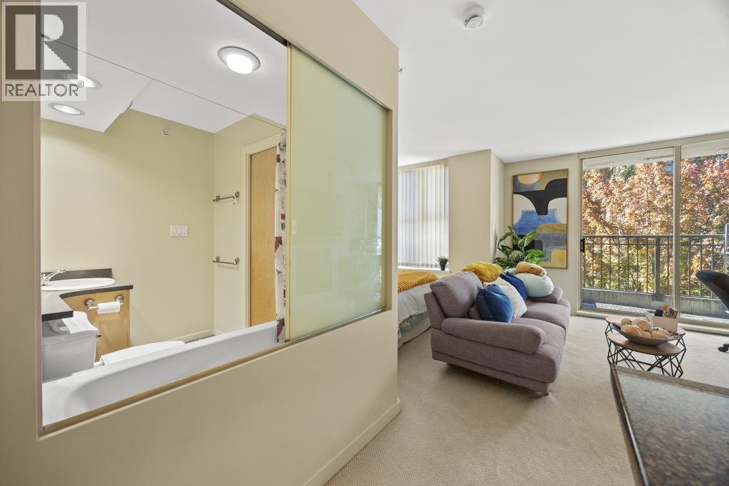 408 989 RICHARDS STREET, Vancouver - Image 1