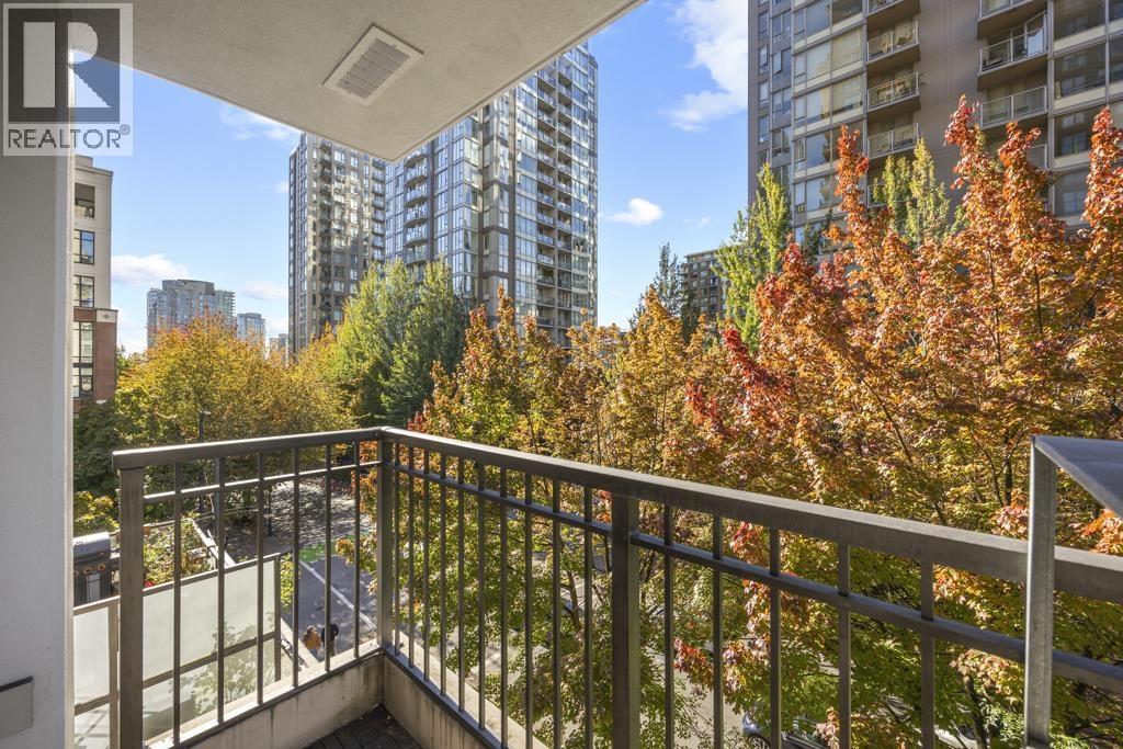 408 989 RICHARDS STREET, Vancouver - Image 1