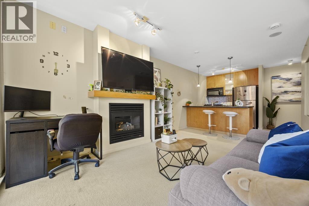 408 989 RICHARDS STREET, Vancouver - Image 1