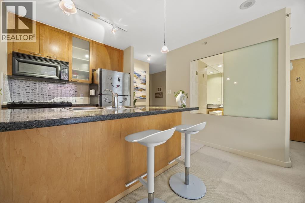 408 989 RICHARDS STREET, Vancouver - Image 1
