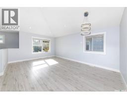 4pc Bathroom - 3742 33rd Street W, Saskatoon, SK S7R0M1 Photo 6