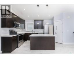 4pc Ensuite bath - 3742 33rd Street W, Saskatoon, SK S7R0M1 Photo 8