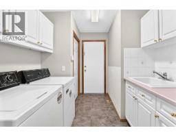2917 Signal Hill Heights SW - photo 16