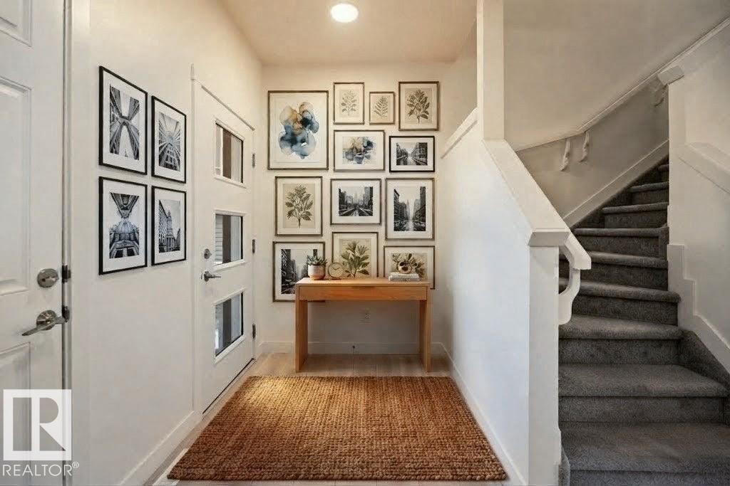 4072 KINSELLA WY SW - 4