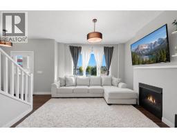 132 Fireside Way - photo 3