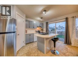 81 Prestwick Avenue SE - photo 12