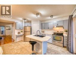 81 Prestwick Avenue SE - photo 13