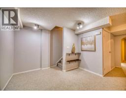 81 Prestwick Avenue SE - photo 27