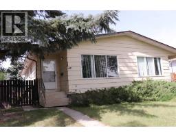 48 Jerry Potts Boulevard W - photo 1