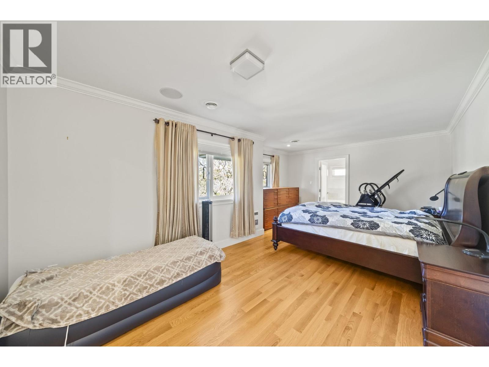 2896 W 38TH AVENUE, Vancouver - Image 1
