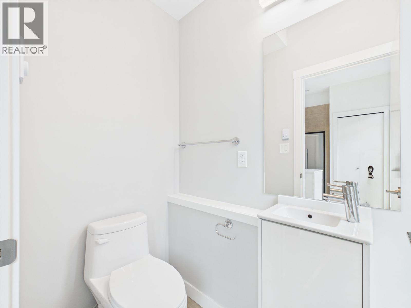 Photo of 16 4337 BOUNDARY ROAD 26