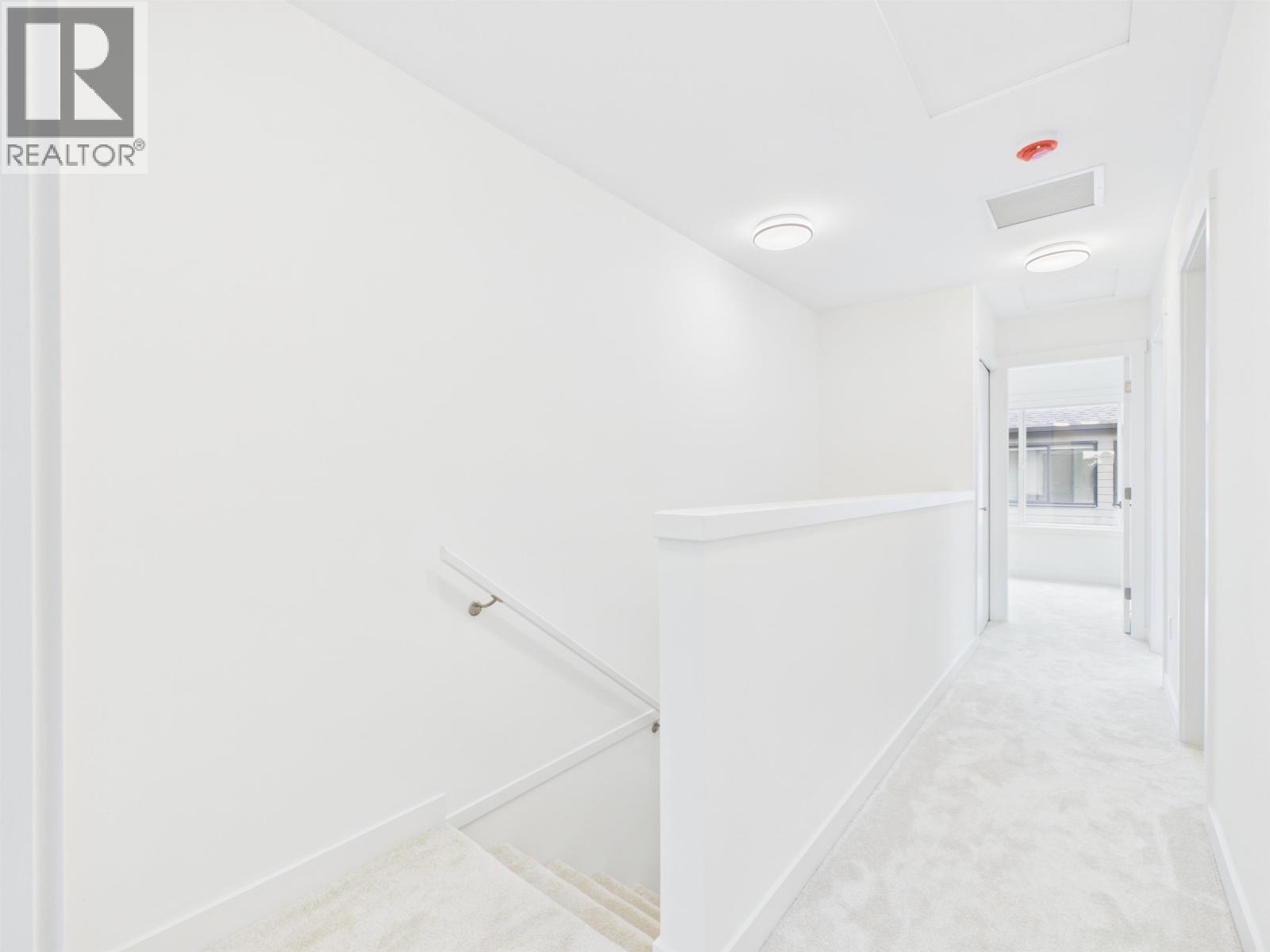 Photo of 16 4337 BOUNDARY ROAD 32