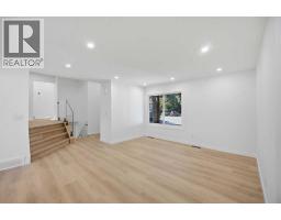 460 Queensland Place SE - photo 16