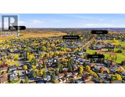 460 Queensland Place SE - photo 48