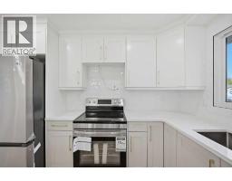 460 Queensland Place SE - photo 20