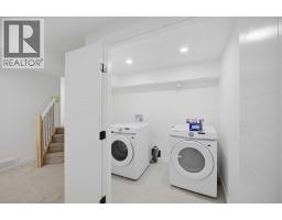 460 Queensland Place SE - photo 40