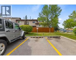 109 Falshire Terrace Ne, Calgary, AB T2G5K9 Photo 27