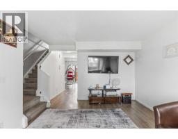 109 Falshire Terrace Ne, Calgary, AB T2G5K9 Photo 10