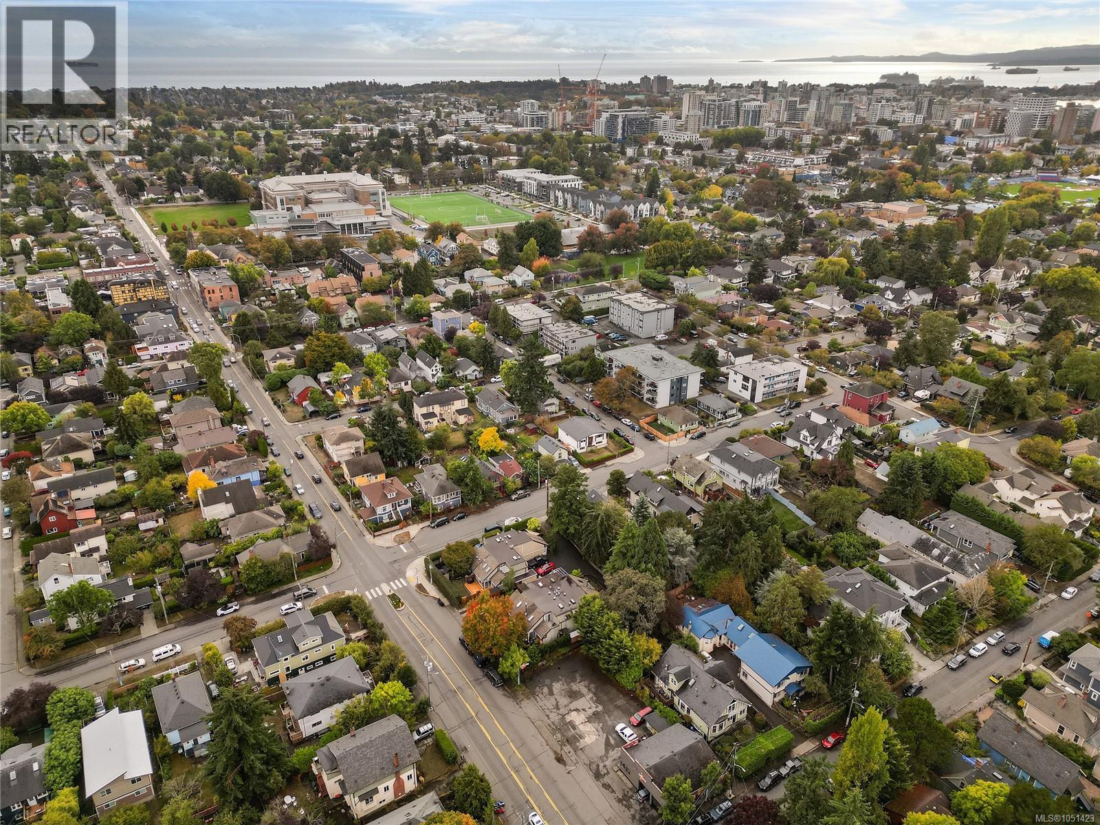 2310 Fernwood Rd - 45