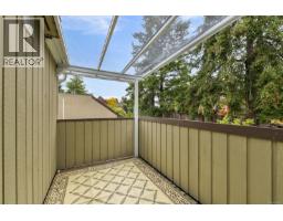 2310 Fernwood Rd, Victoria, BC V8T2Z5 Photo 26