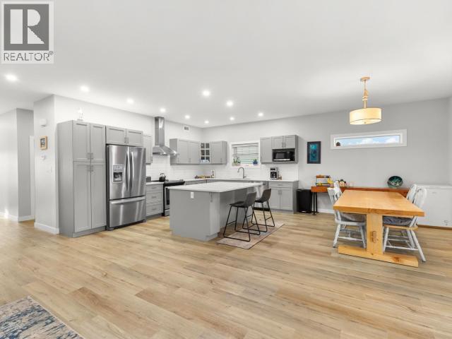 5 RELIANCE STREET - 6