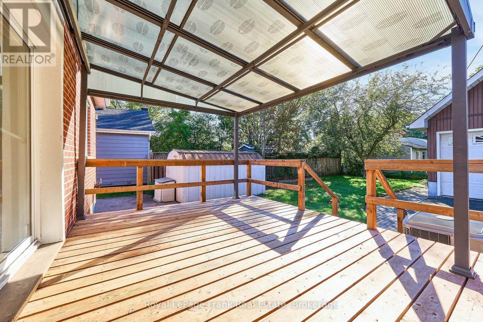 435 WOODCREST AVENUE - 5