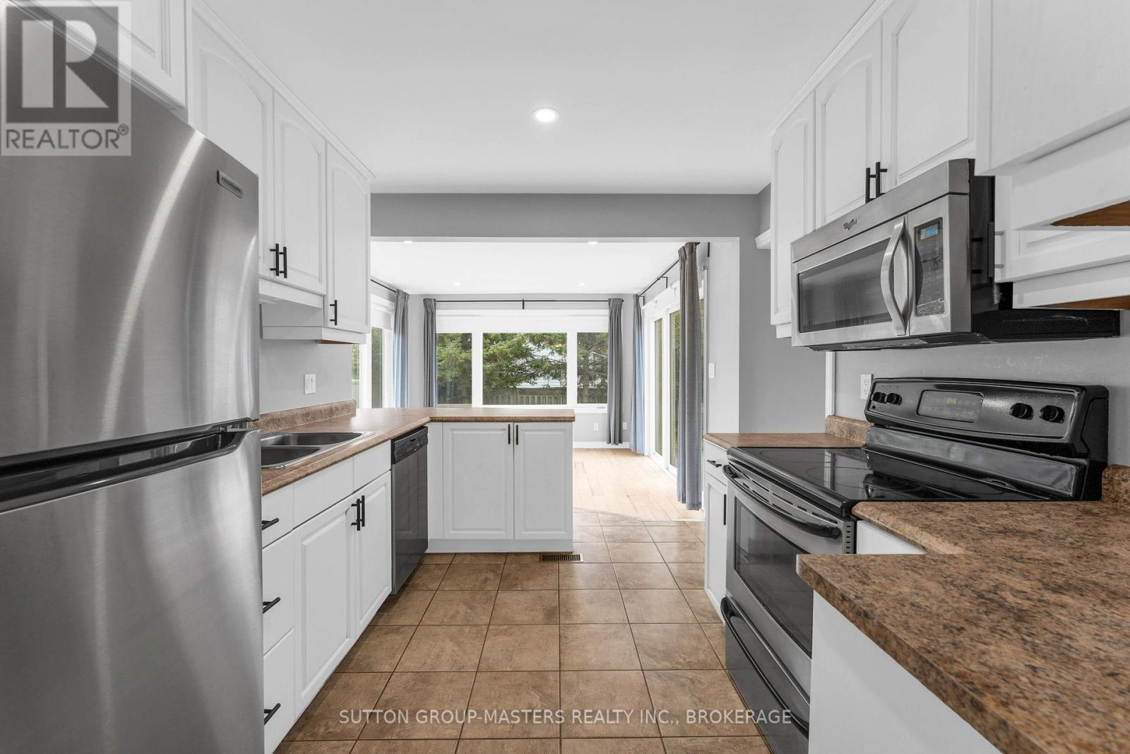 863 PEMBRIDGE CRESCENT - Image 12