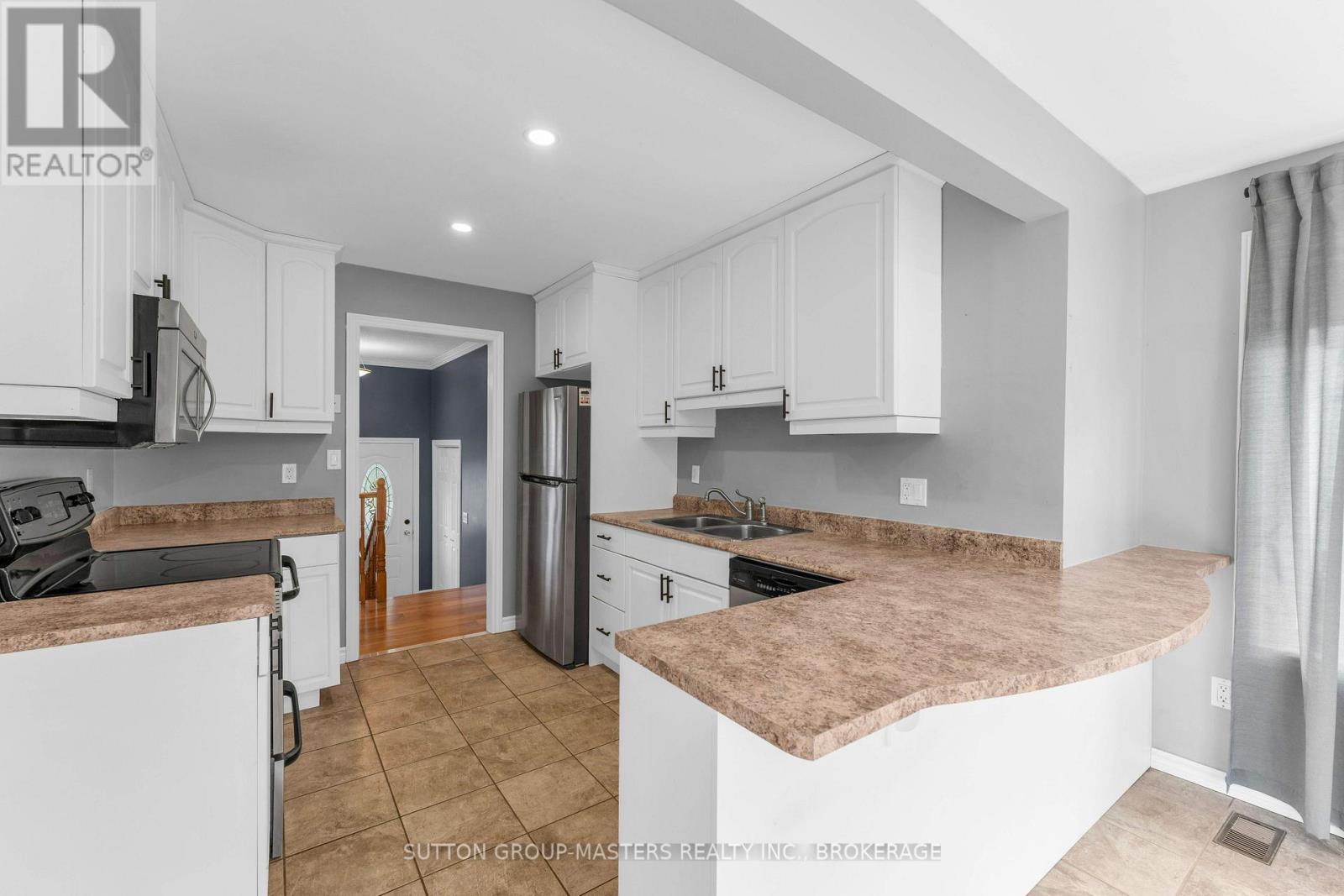 863 PEMBRIDGE CRESCENT - Image 15