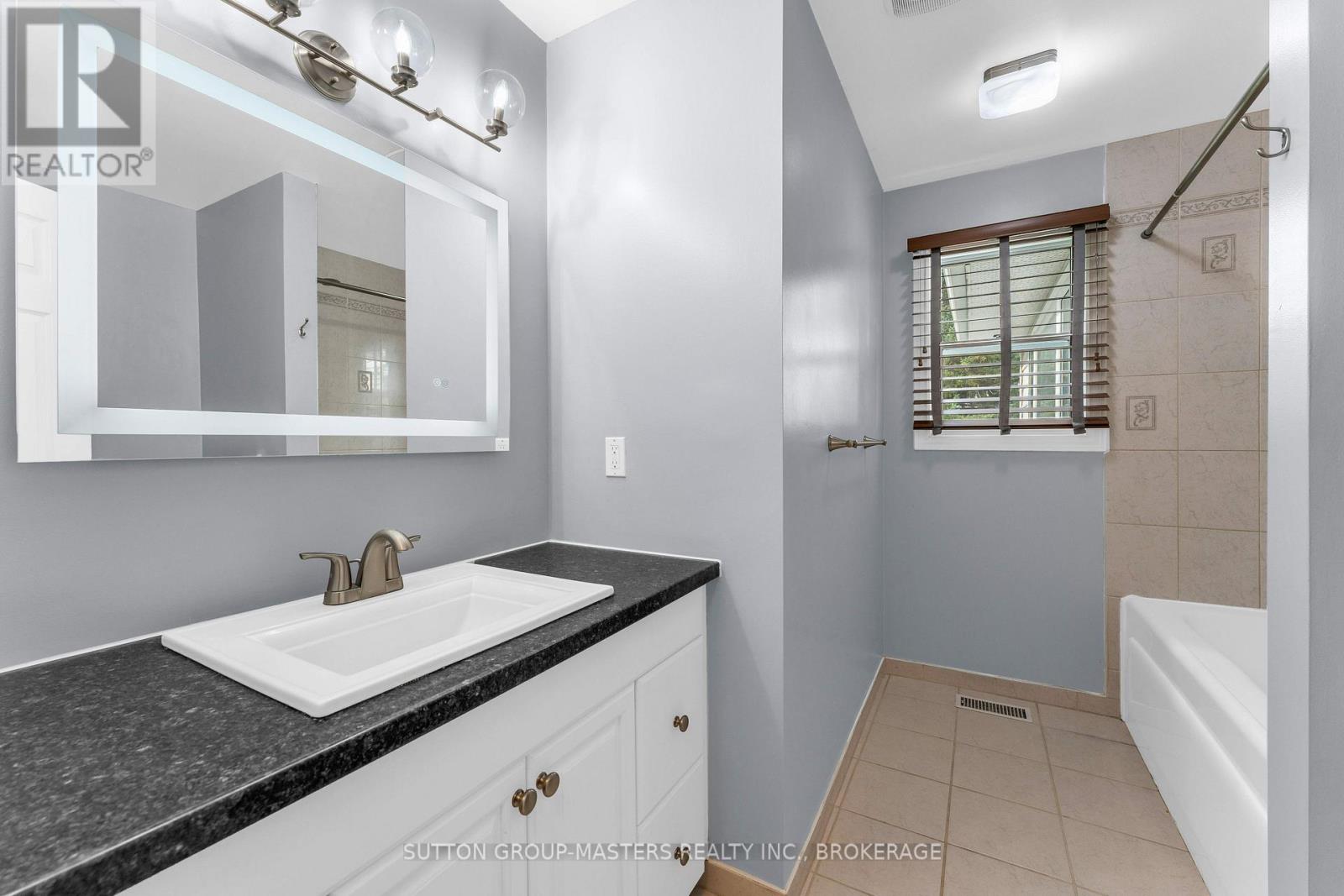 863 PEMBRIDGE CRESCENT - 19