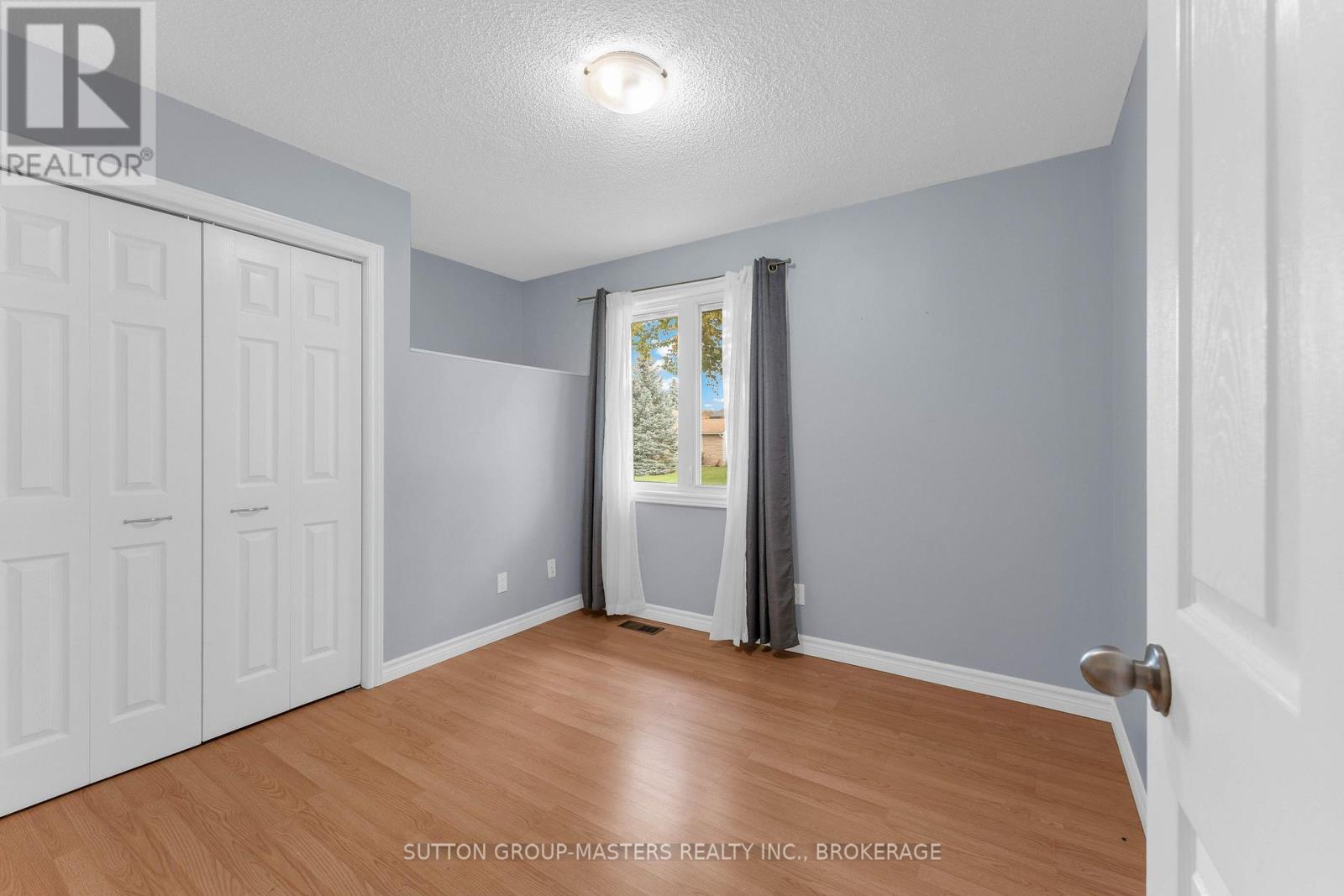 863 PEMBRIDGE CRESCENT - Image 25