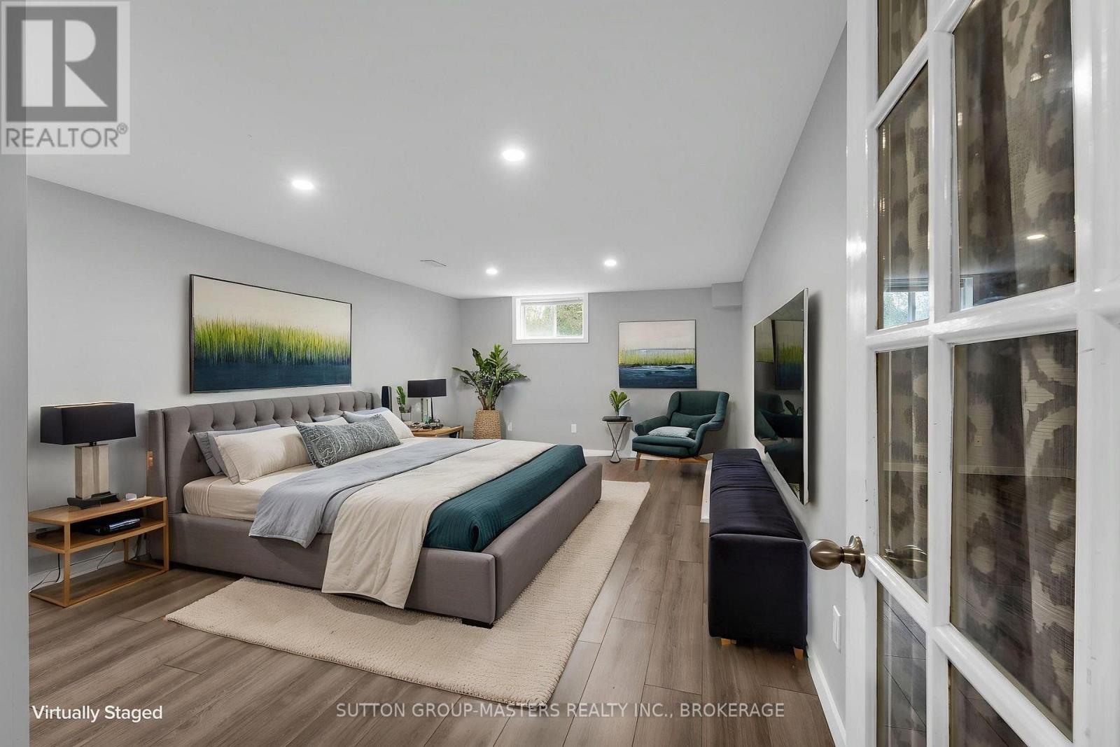 863 PEMBRIDGE CRESCENT - 31