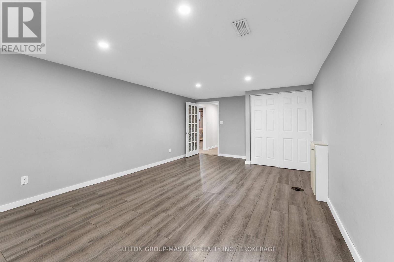 863 PEMBRIDGE CRESCENT - Image 33