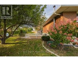 Living room - 18235 Rene Street, South Glengarry, ON K0C2J0 Photo 12