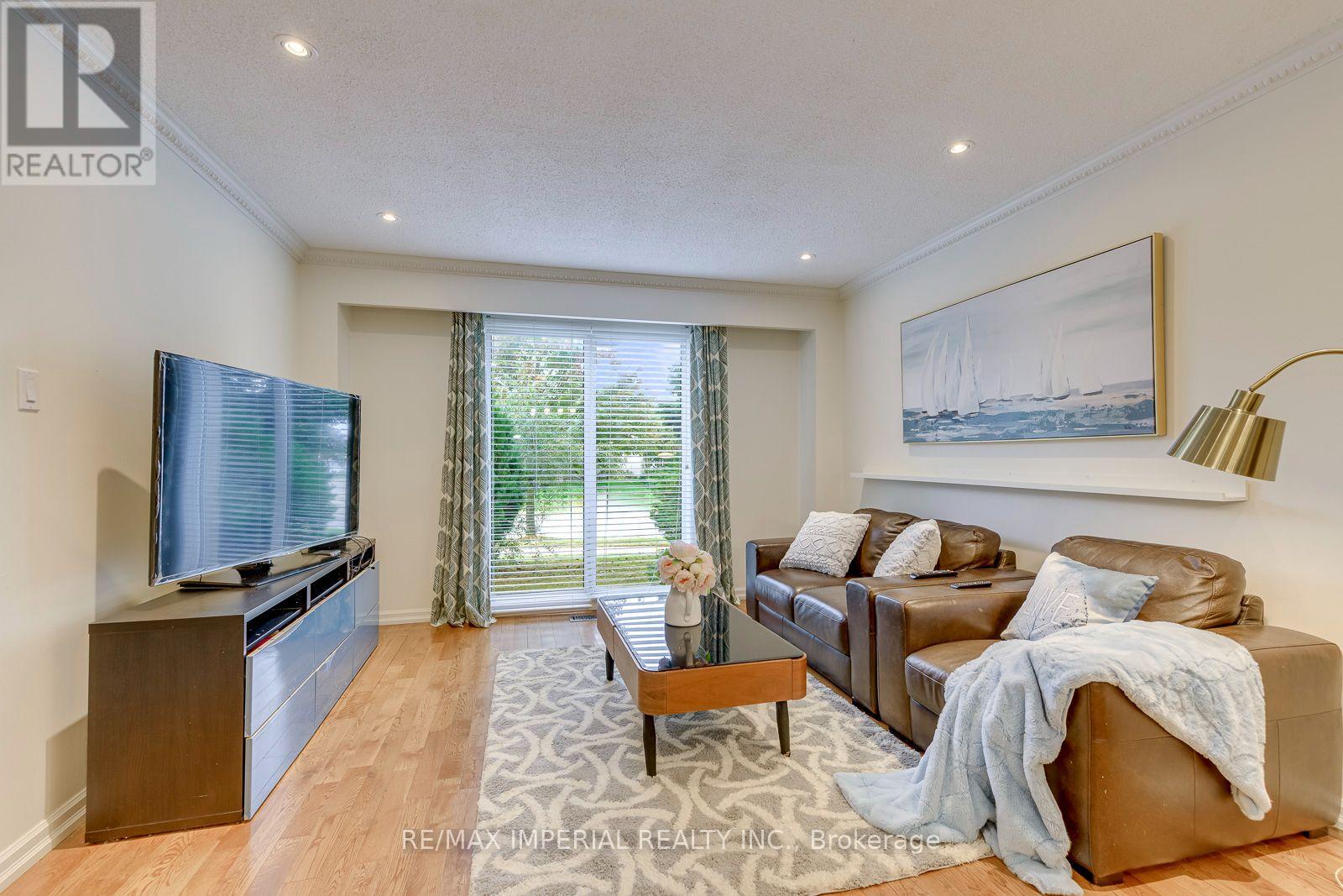 6100 Wabukayne Court — photo 15