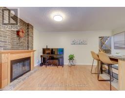 6100 Wabukayne Court, Mississauga, ON L5N2B2 Photo 11