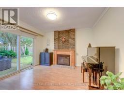 6100 Wabukayne Court, Mississauga, ON L5N2B2 Photo 10